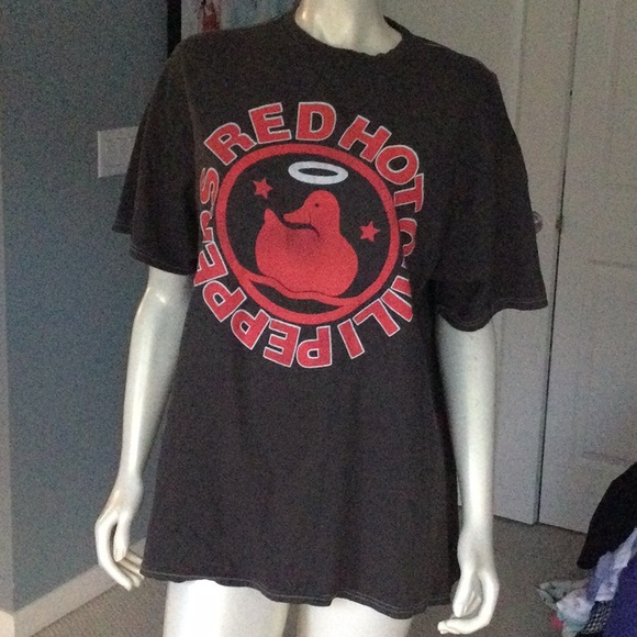 NWT Red Hot Chili Peppes t shirt - unisex - Picture 1 of 6